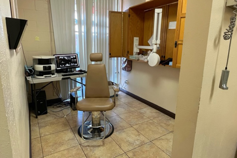 Dentist in Fontana